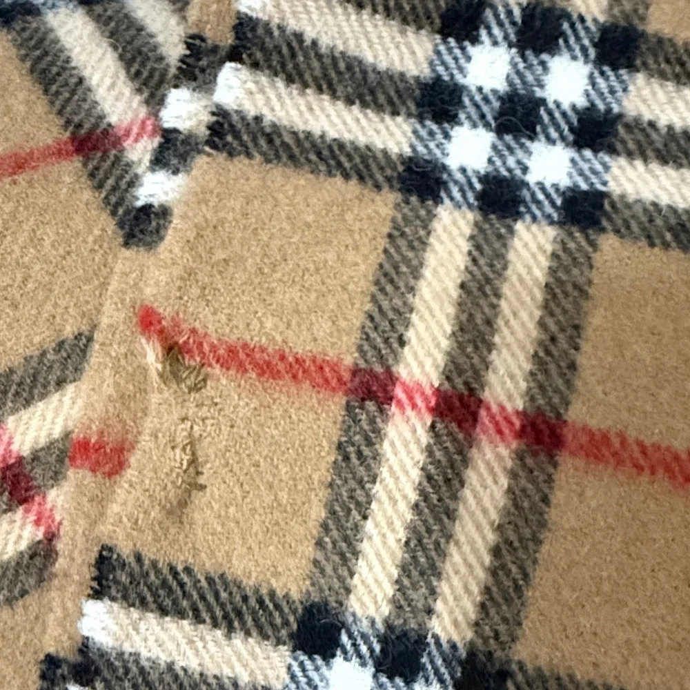 Burberry Beige Checkered Wool Scarf - Picture 6 of 7